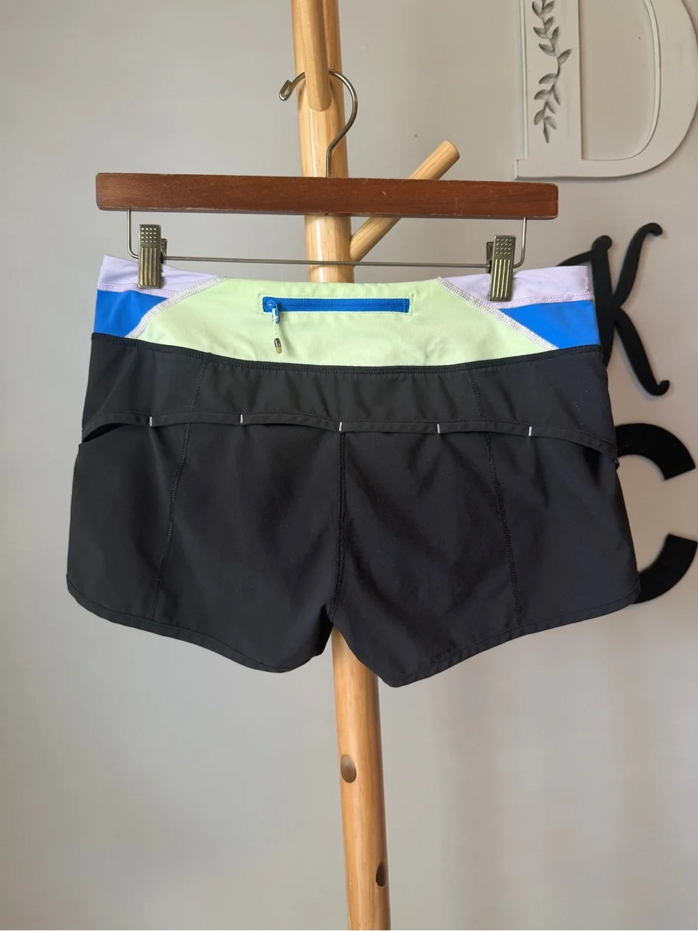 Lululemon Speed Up Shorts Size 6 Black Purple Athletic Wear